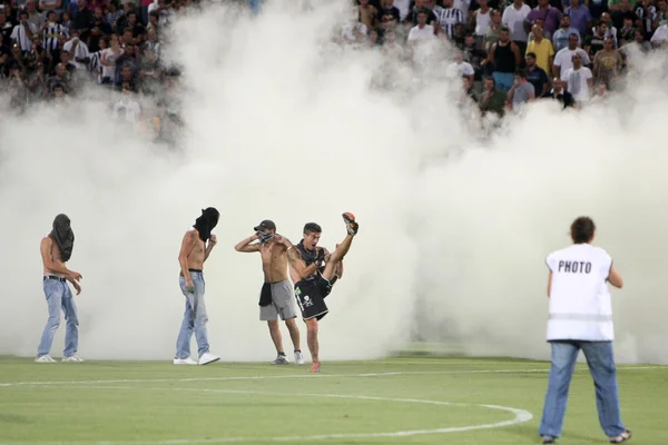 PAOK Thessaloniki against Rapid Vienna football match riots — Stock Photo, Image