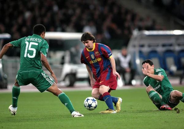 UEFA champions league groep fase wedstrijd P'thinaikos vs barcelona — Stockfoto