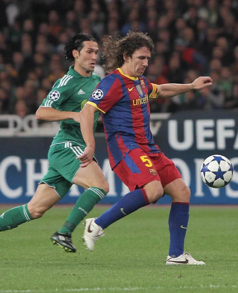 UEFA champions league groep fase wedstrijd P'thinaikos vs barcelona — Stockfoto