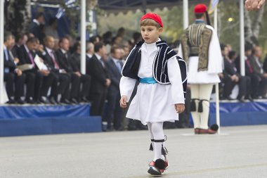 28 Ekim Yunan geçit töreni