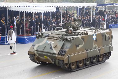 28 Ekim Yunan geçit töreni