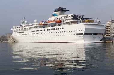 cruise gemi yelken voyager bağlantı noktası
