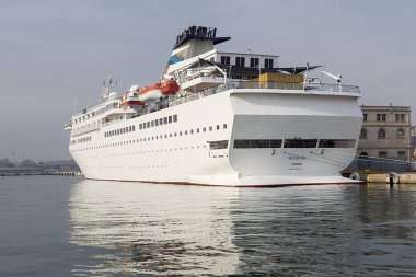 cruise gemi yelken voyager bağlantı noktası