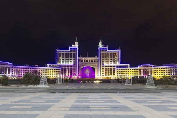 Şehir merkezinde şehrin astana - Kazakistan'ın başkenti — Stok fotoğraf