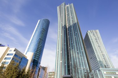 mimari elemanlar ve soyut binalar ve struc parçaları