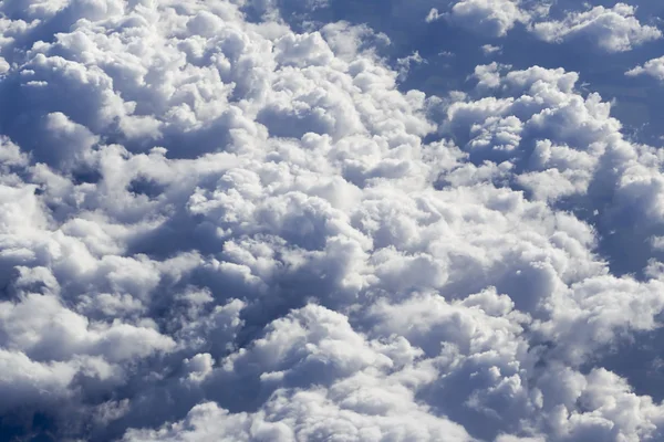 Uçaktan görülen bulut dizilimleri — Stok fotoğraf