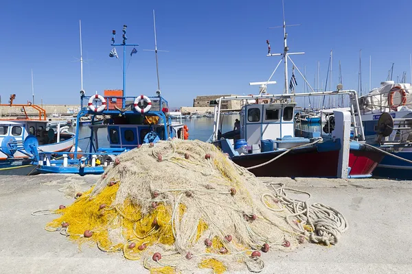 Vissersboten, heraklion Kreta, Griekenland — Stockfoto