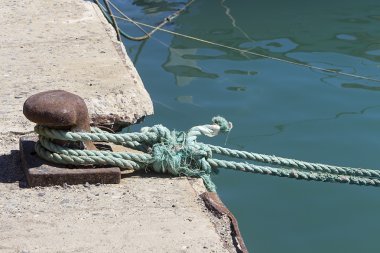 Baba ağır ipleri demirleme demirleme