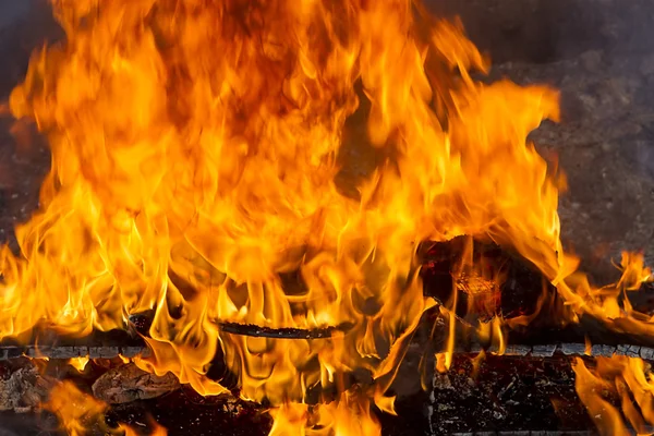 Kırmızı ateş ve alev arka plan