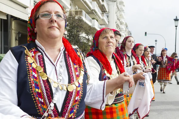 Κουδούνι φορείς παρέλαση στη Θεσσαλονίκη — Φωτογραφία Αρχείου