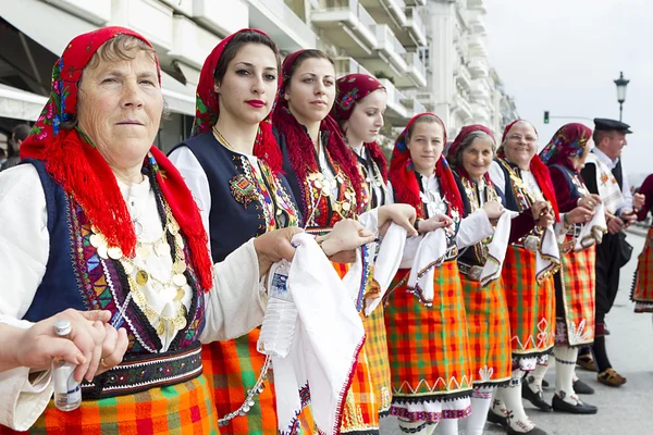 Белл носіями парад в Салоніках — стокове фото
