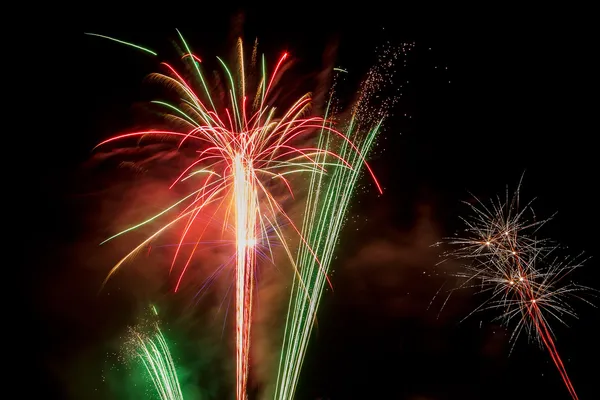 Beautiful fireworks against the dark sky, fireworks — Stock Photo, Image
