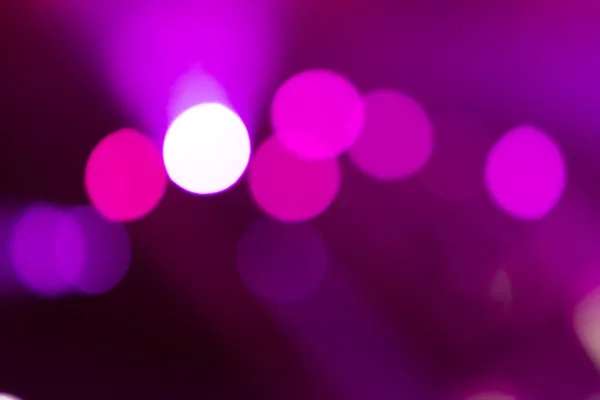 Illuminazione da concerto di intrattenimento sfocata sul palco, bokeh . — Foto Stock