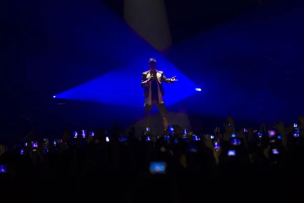 Sakis Rouvas Ace of Heart tour en el campo de deportes de Tesalónica — Foto de Stock