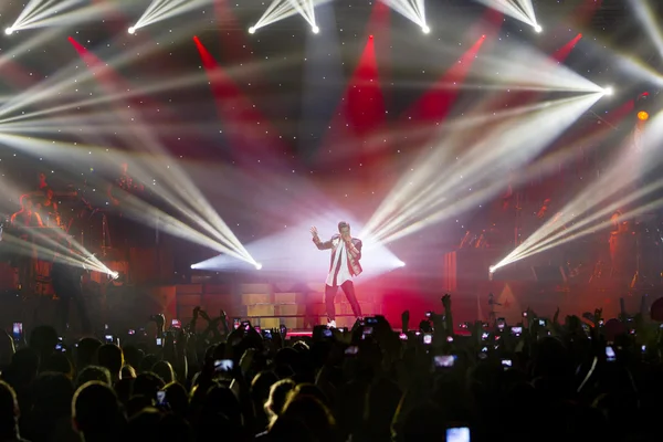 Sakis Rouvas Ace of Heart tour en el campo de deportes de Tesalónica —  Fotos de Stock