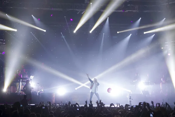 Sakis Rouvas Ace of Heart tour en el campo de deportes de Tesalónica —  Fotos de Stock