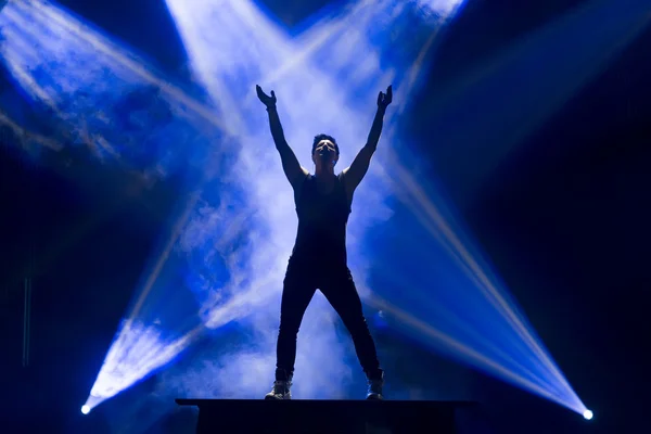 Sakis rouvas Herz-Ass-Tour in der Sporthalle in Thessaloniki — Stockfoto