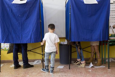 kentsel ve Bölgesel seçimler Yunanistan