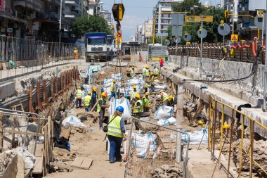 Selanik'te merkezi metro eserlerine zemin üzerinde olabilir 