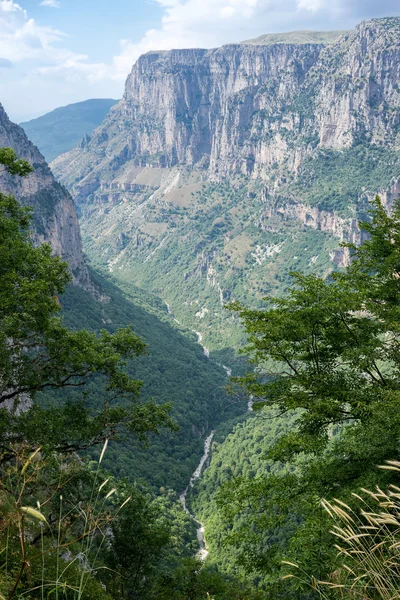 Vikos gorge in Zagoria, Greece. — Stock Photo, Image
