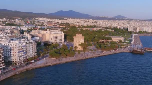 Θεσσαλονίκη Ελλάδα Ιουλίου 2021 Αεροφωτογραφία Της Θεσσαλονίκης Αρχαίος Λευκός Πύργος — Αρχείο Βίντεο