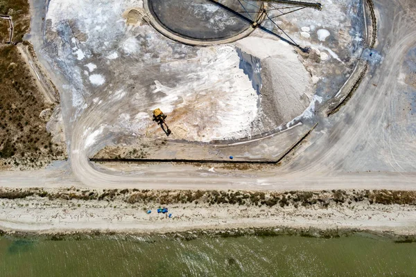 Aerial View Salt Evaporation Ponds Salt Mounds Ponds Filled Ocean — Stock Photo, Image