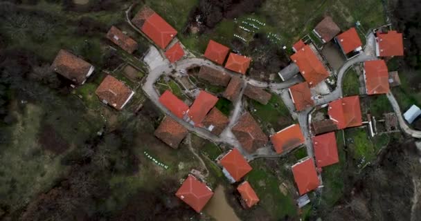 在希腊Xanthi省靠近希腊 保加利亚边境的一个穆斯林村庄Kottani的空中景观 这个定居点的房子非常古老 大约有300年的历史 — 图库视频影像