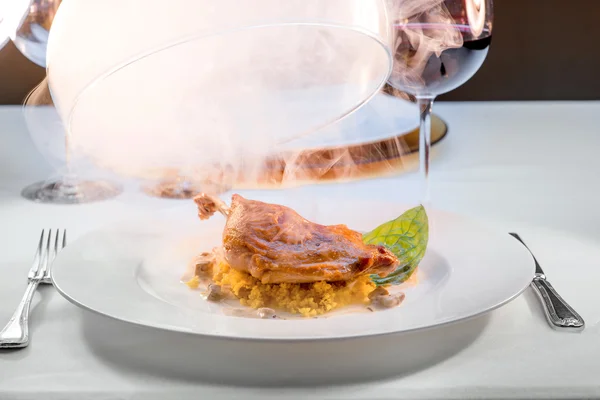 Chiken gătit cu fum — Fotografie, imagine de stoc