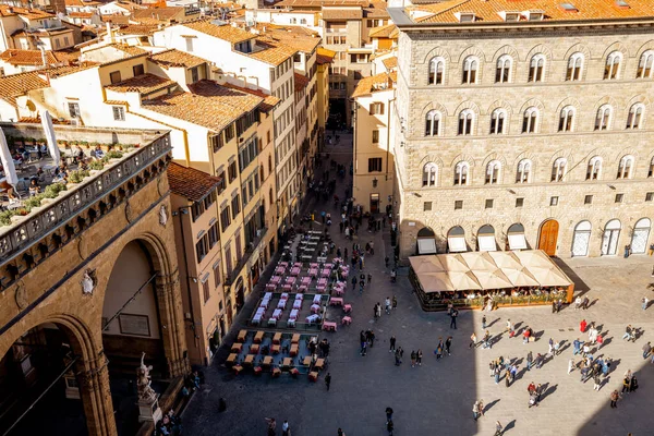 Floransa 'da kalabalık meclis meydanının üst manzarası — Stok fotoğraf