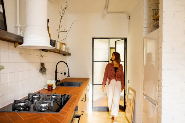 Stylish Kitchen Interior Modern Apartment Motion Blurred Female Person Walking — Stok fotoğraf