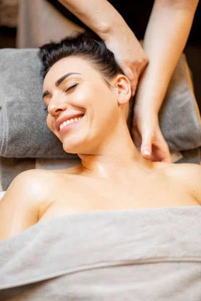 Woman Happy Receive Relaxation Neck Shoulder Massage Indoors Beautiful Adult — Fotografia de Stock