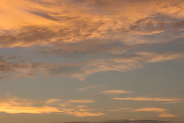 Die Farbe des Himmels bei Sonnenuntergang — Stockfoto