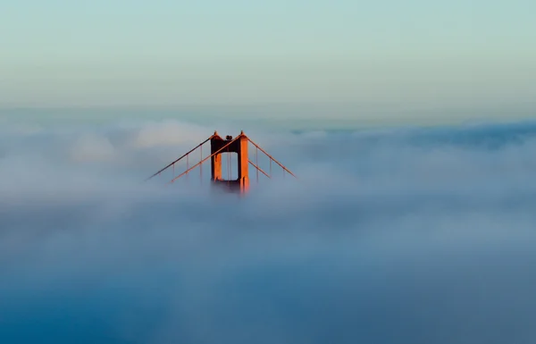 Golden gate bridge fog — Stock Photo, Image