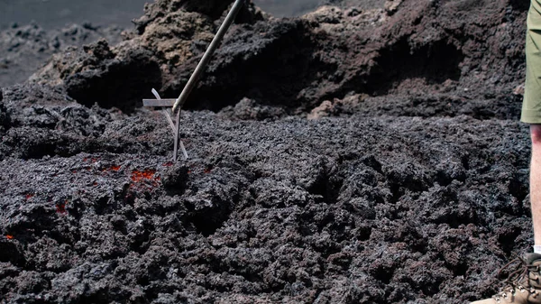 Etna - antica arte posacenere realizzati sul luogo con colata lavica incandescte