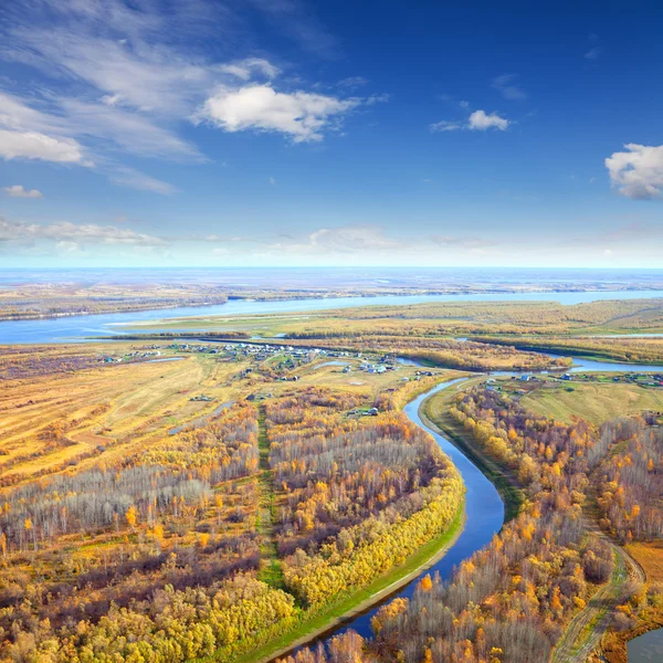 Vista superior para a planície no outono — Fotografia de Stock