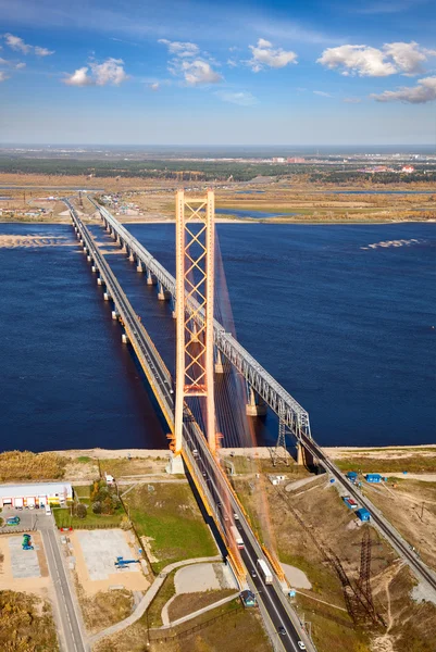 Två broar över floden — Stockfoto