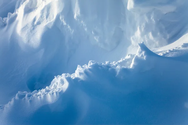 Snow drifts in the sunlight — Stock Photo, Image