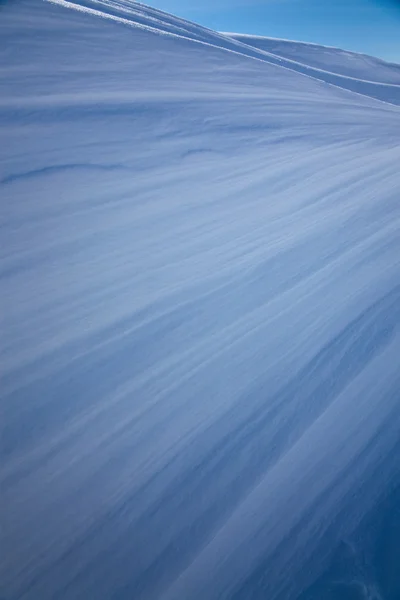 Snow drifts in the sunlight — Stock Photo, Image