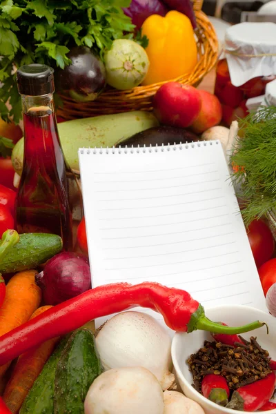 Notebook paper to write recipes and vegetables — Stock Photo, Image