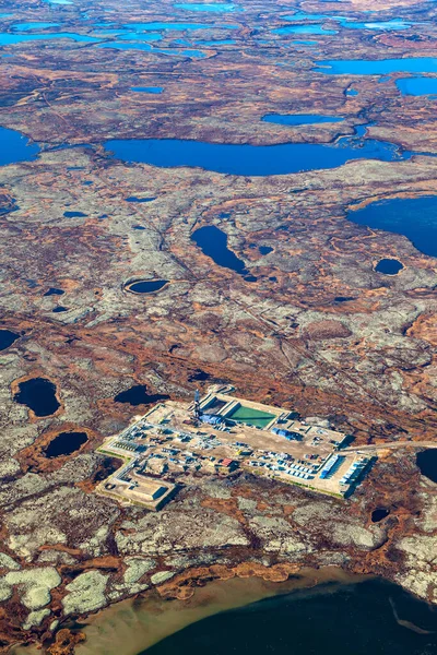 Aerial View Tundra Autumn Oilfield Marsh Terrain Extensive Gas Producing — стоковое фото