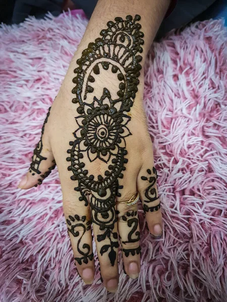Heena Eller Indian Mehndi Ritning Med Anledning Bröllop Och Festival — Stockfoto