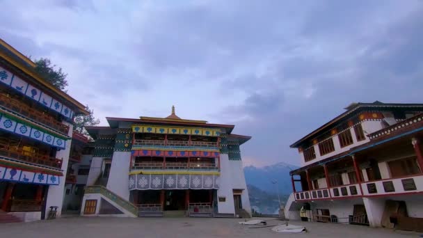 Forntida Färgglada Buddhistkloster Med Dramatisk Himmel Tid Förflutit Morgonen — Stockvideo