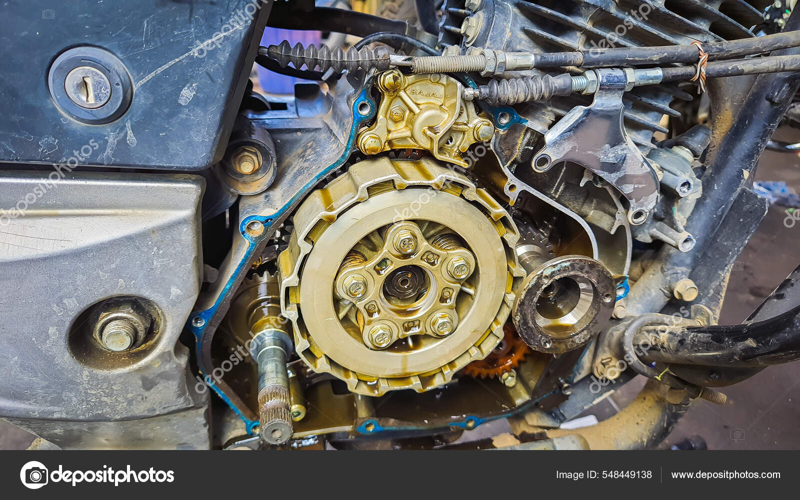 Motorcycle Engine Clutch Plate Mechanism Flat Angle Stock Photo by ©explorewithinfo 548449138