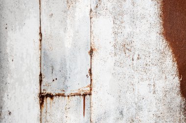 paslı boyalı metal bir yüzeye