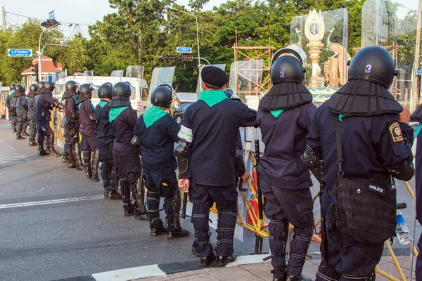 Police crowd control officer — Stock Photo, Image