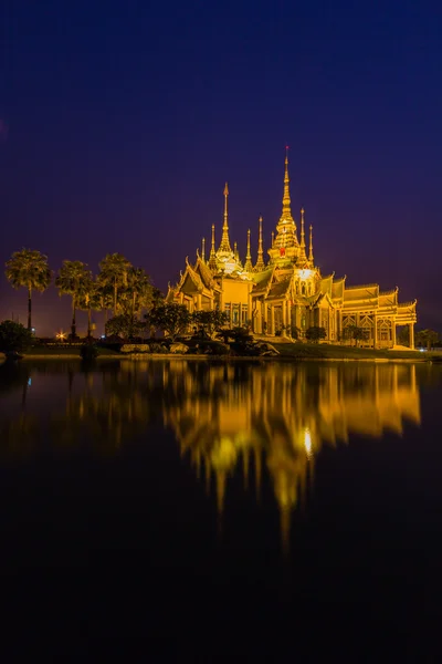 Tempio tailandese in Nakhon Ratchasima — Foto Stock