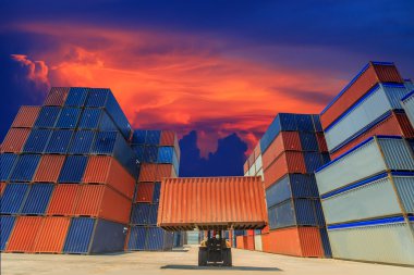 Konteyner kutu taşıma forklift 