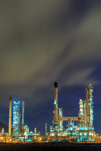 Oil refinery — Stock Photo, Image