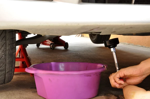 Oil change — Stock Photo, Image