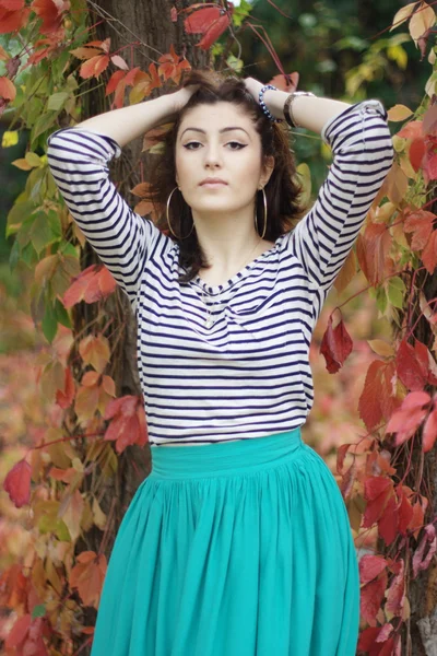 Arménienne fille dans le parc — Photo